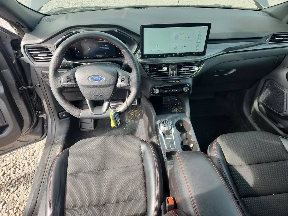 FORD ESCAPE ST LINE 2023