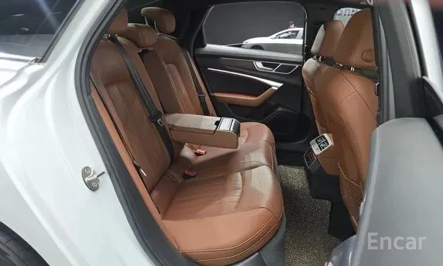 AUDI A6 PREMIUM 2022