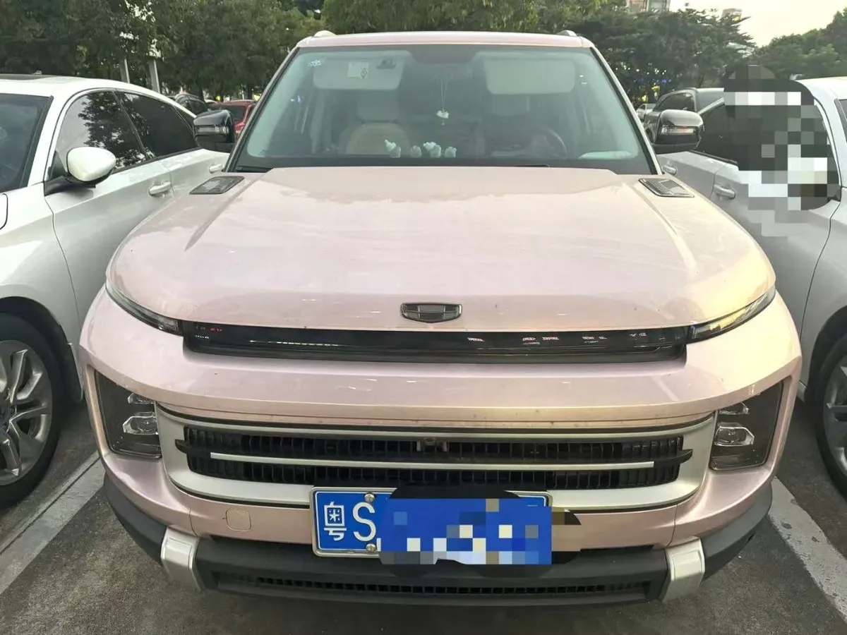 GEELY ICON 2022