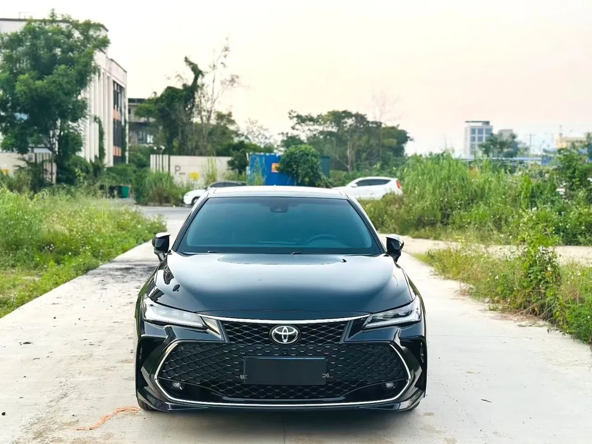 TOYOTA AVALON 2022