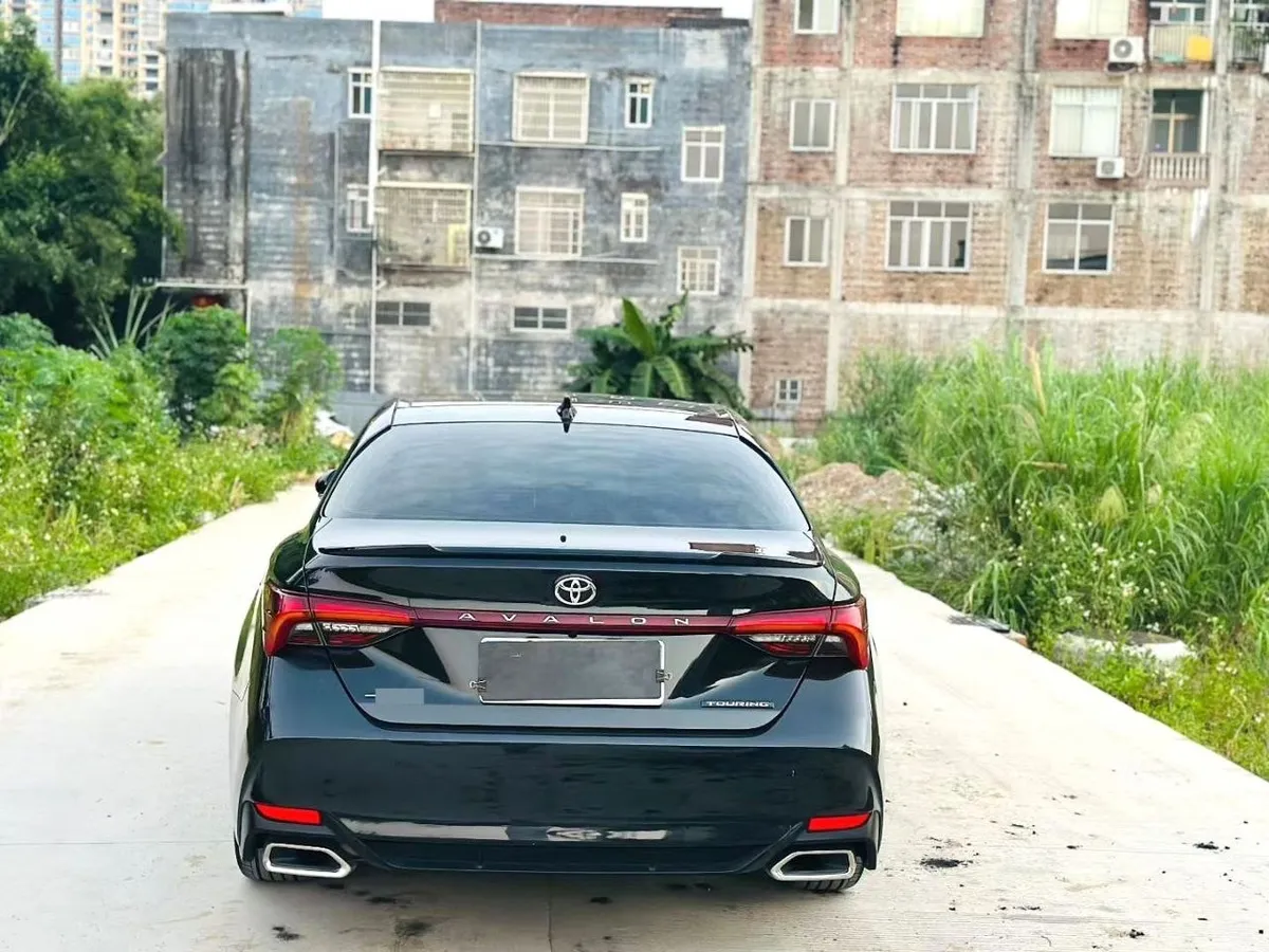 TOYOTA AVALON 2022