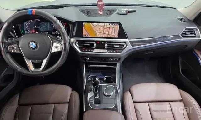 BMW 320I LUXURY 2022