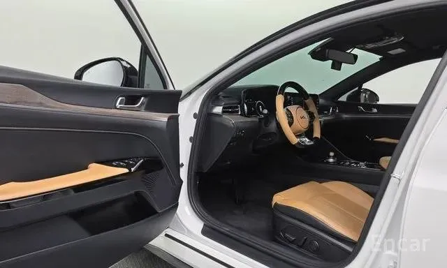 KIA K5 NOBLESSE 2022