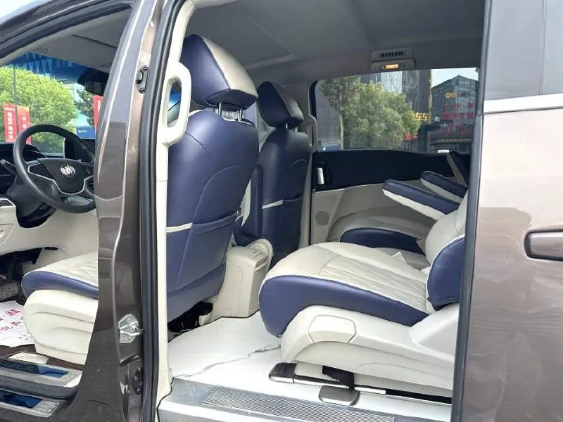 BUICK GL8 2022