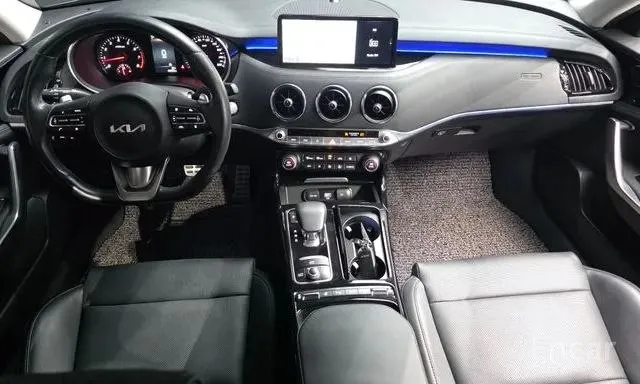 KIA STINGER PLATINUM 2022