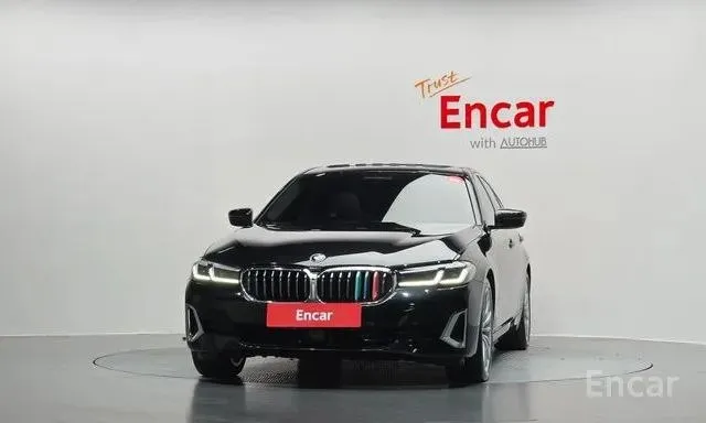 BMW 530I XDRIVE LUXURY 2023