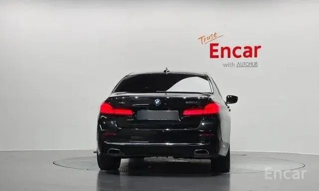 BMW 530I XDRIVE LUXURY 2023