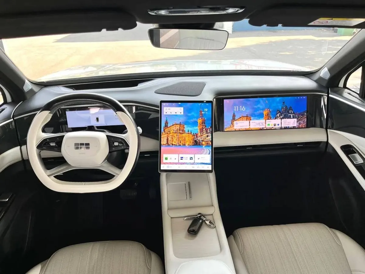 GEELY GALAXY L7 STARSHIP 2023