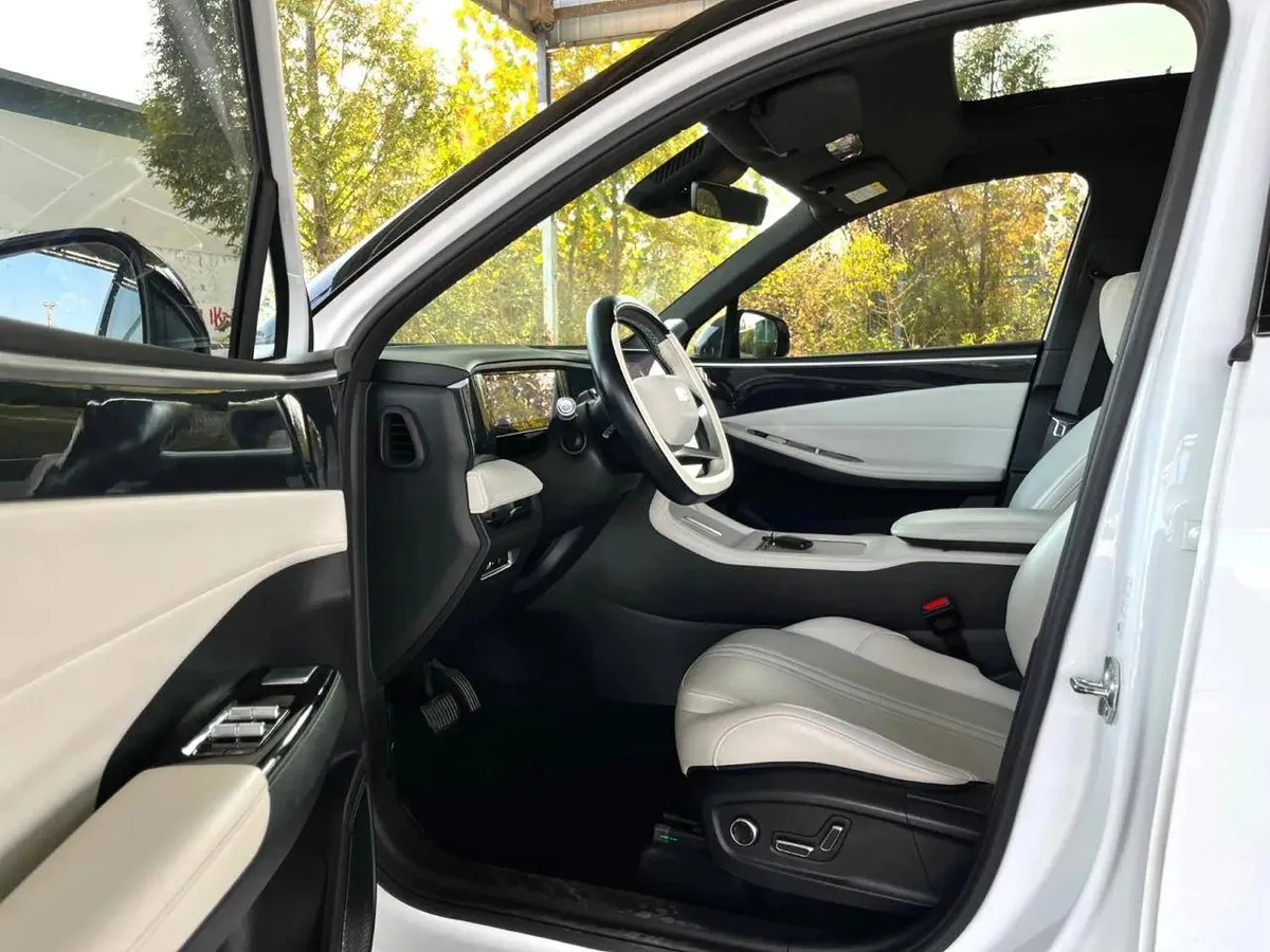 GEELY GALAXY L7 STARSHIP 2023