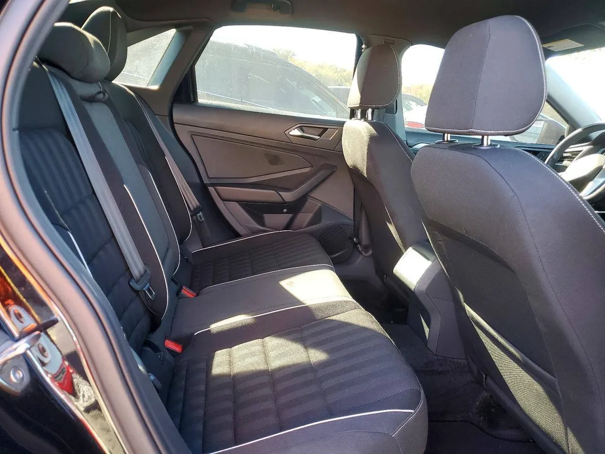 VOLKSWAGEN JETTA SPORT 2022