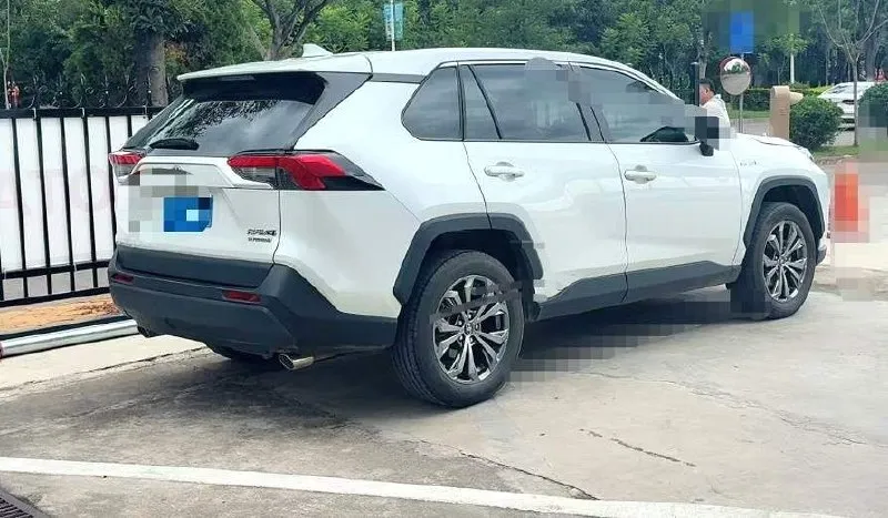 TOYOTA RAV4 2022