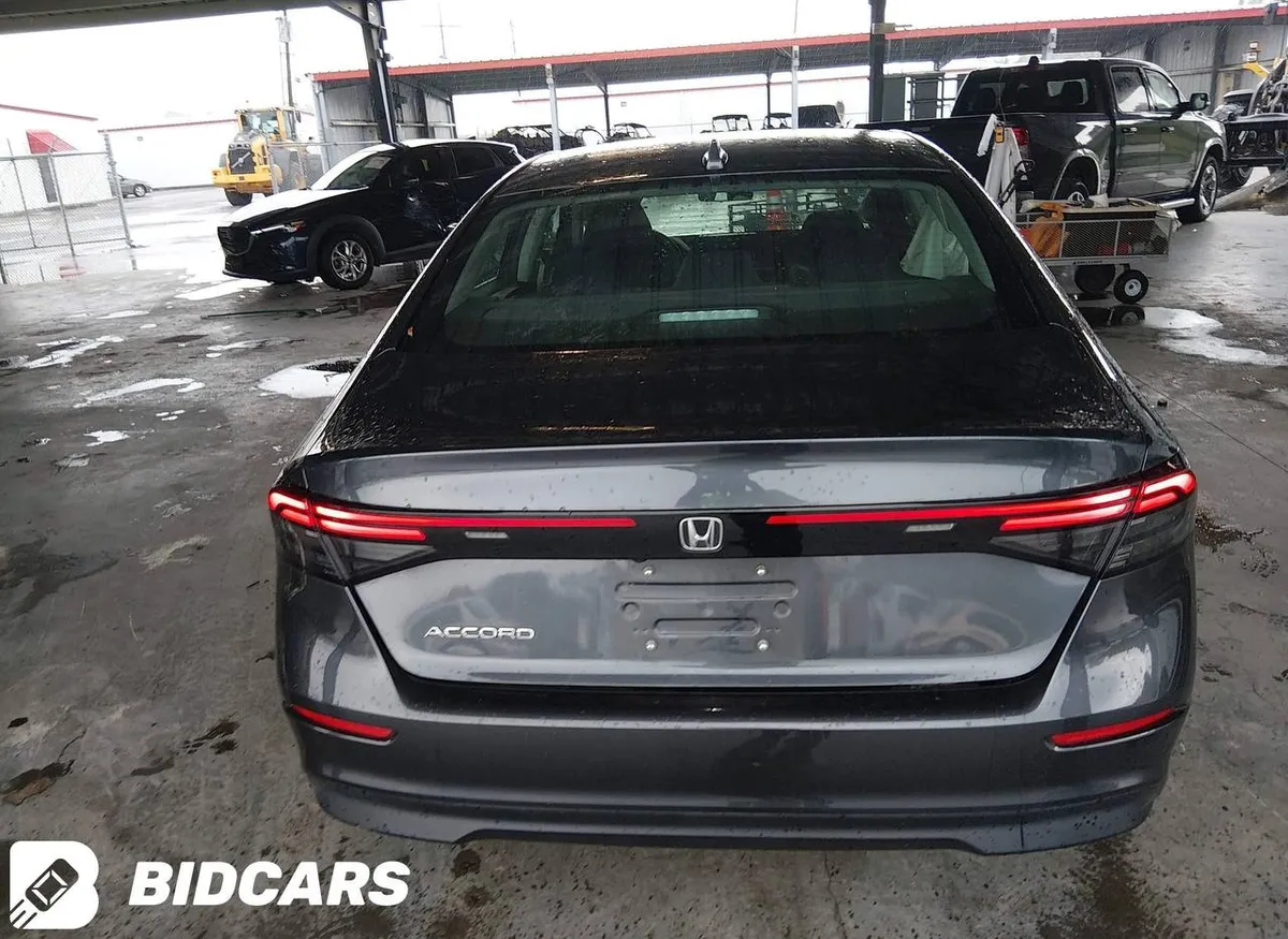 HONDA ACCORD LX 2023