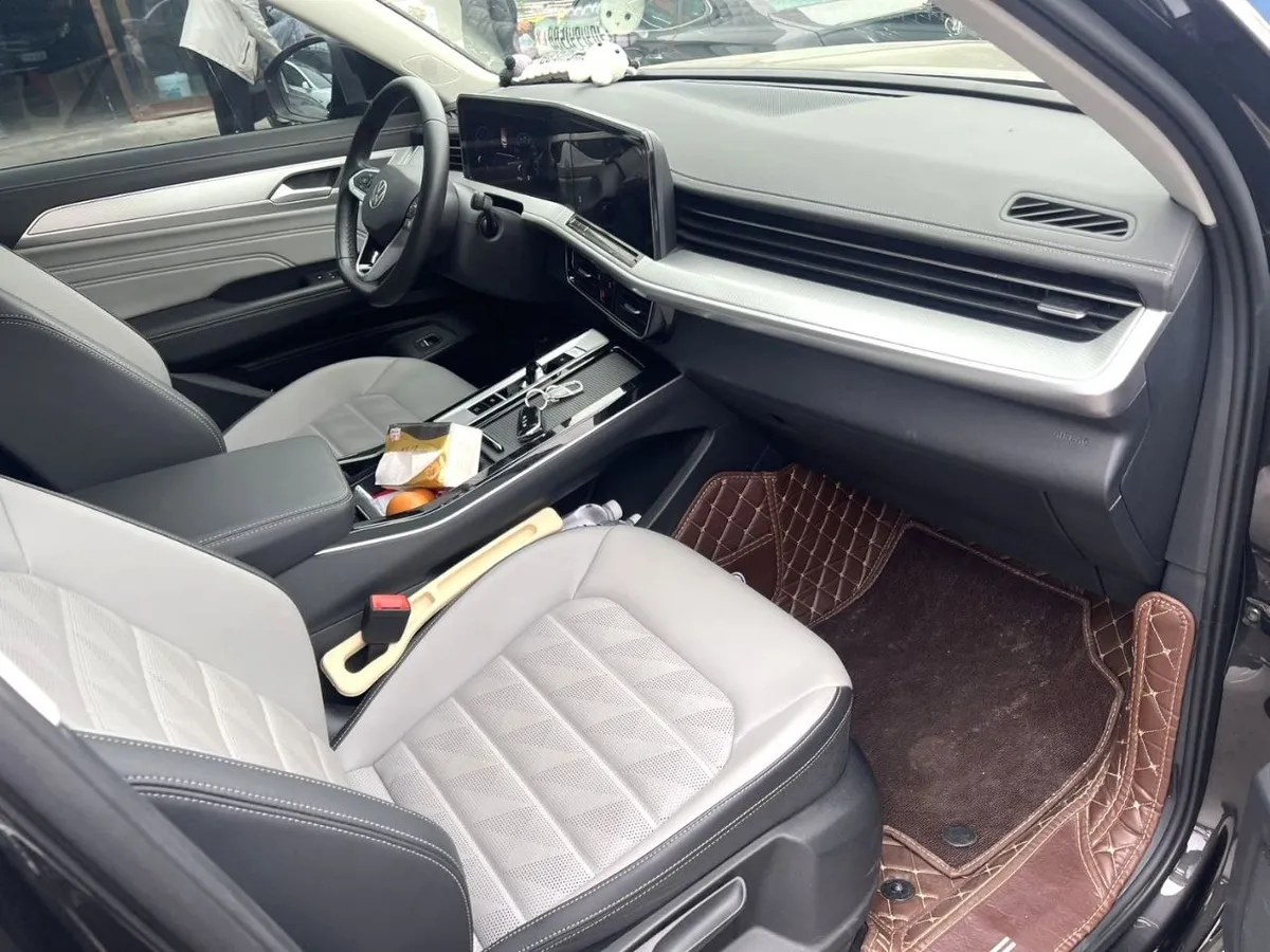 VOLKSWAGEN TALAGON LUXURY 2022