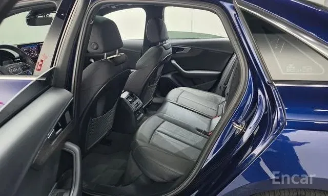 AUDI A4 PREMIUM 2023