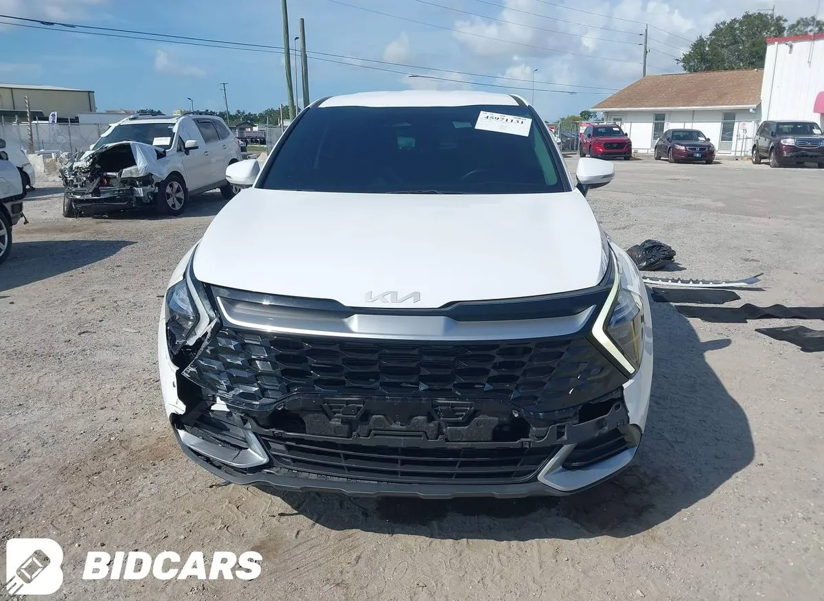 KIA SPORTAGE EX 2023