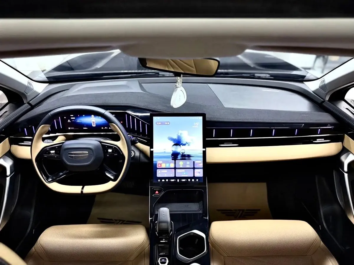 GEELY BOYUE L PRESTIGE 2023