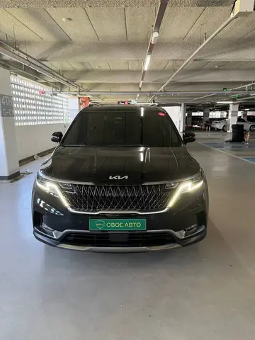 KIA CARNIVAL NOBLESSE 2022