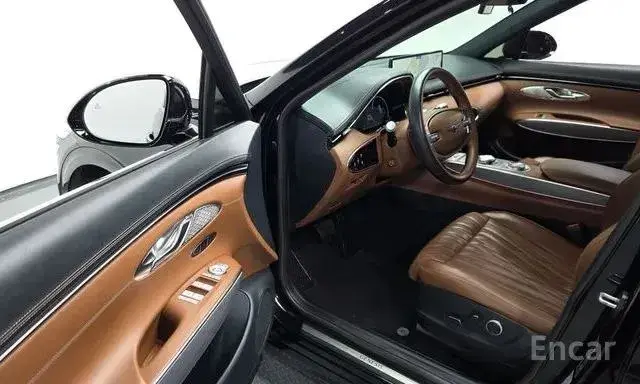 GENESIS GV70 2022
