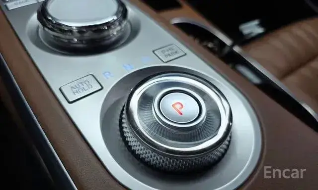 GENESIS GV70 2022