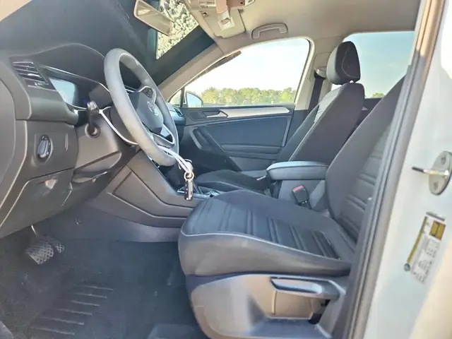 VOLKSWAGEN TIGUAN S 2022