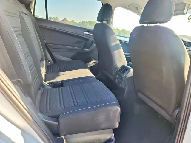 VOLKSWAGEN TIGUAN S 2022