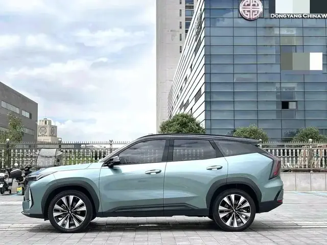 GEELY BOYUE L 2025