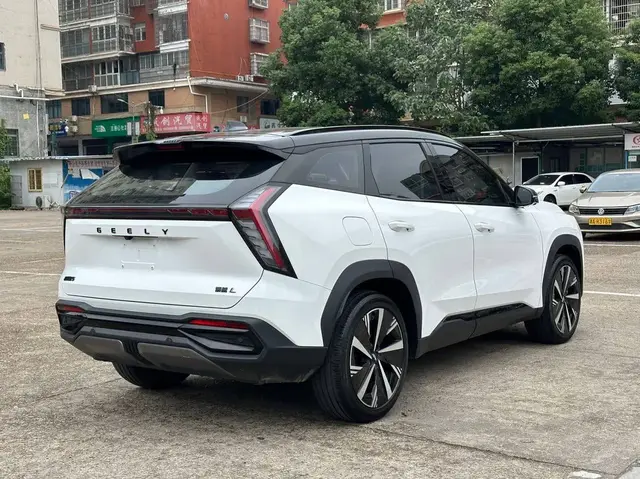 GEELY BOYUE L PREMIUM 2023