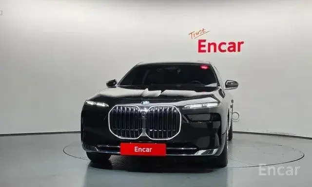 BMW 740D XDRIVE M-SPORT DESIGN 2023