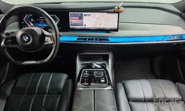 BMW 740D XDRIVE M-SPORT DESIGN 2023