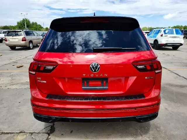 VOLKSWAGEN TIGUAN SE 2023