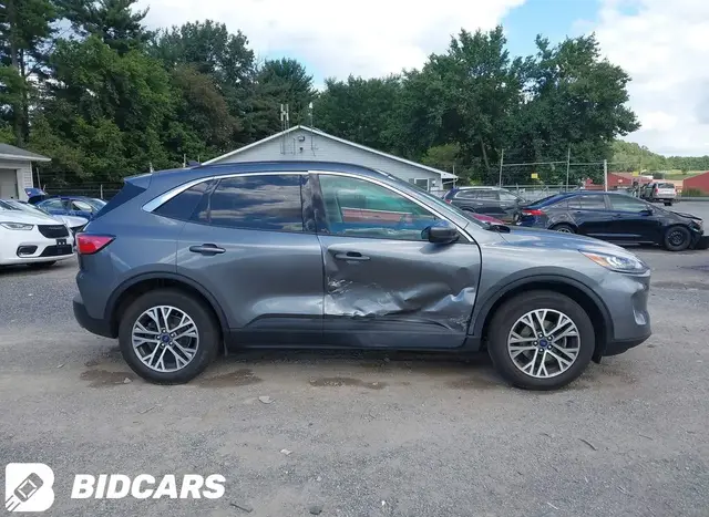 FORD ESCAPE SEL 2023