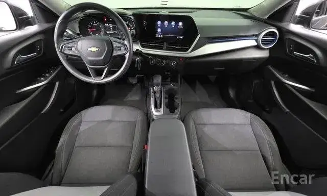 CHEVROLET TRAX CROSSOVER LS 2023