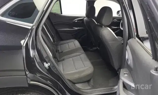 CHEVROLET TRAX CROSSOVER LS 2023