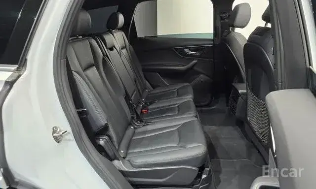 AUDI Q7 PREMIUM 2022