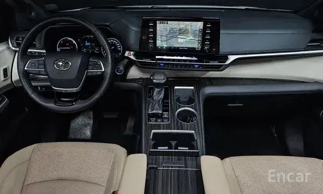 TOYOTA SIENNA LIMITED 2022