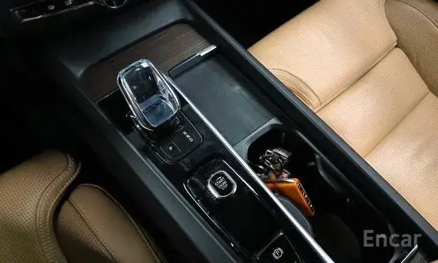 VOLVO XC60 B6 INSCRIPTION 2022