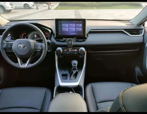 TOYOTA RAV4 2022