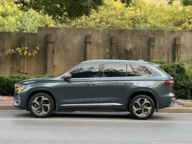 GEELY XINGYUE L 2022