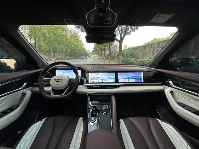 GEELY XINGYUE L 2022