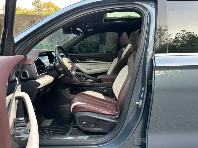GEELY XINGYUE L 2022