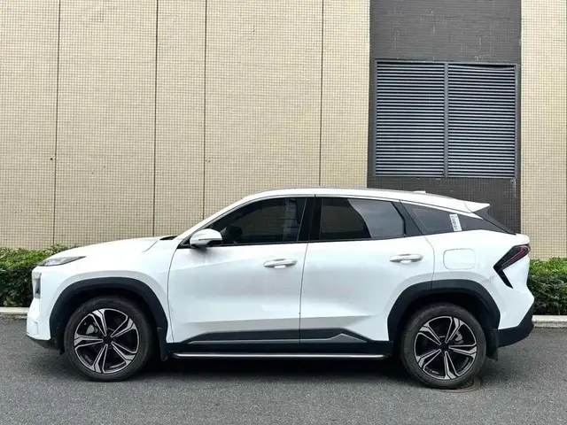 GEELY GALAXY L7 2023