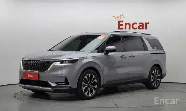 KIA CARNIVAL NOBLESSE 2023
