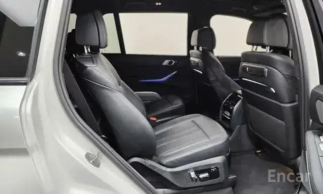 BMW X7 XDRIVE40I DESIGN PURE 2023