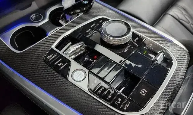 BMW X7 XDRIVE40I DESIGN PURE 2023
