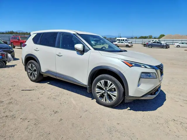 NISSAN ROGUE SV 2022