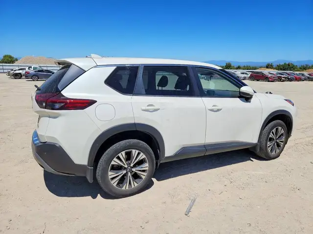 NISSAN ROGUE SV 2022