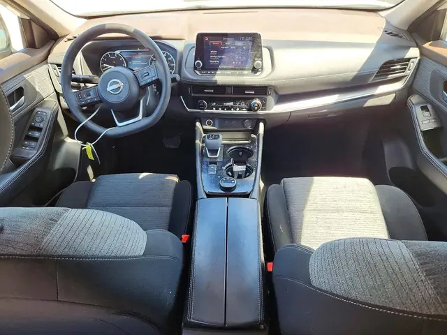 NISSAN ROGUE SV 2022