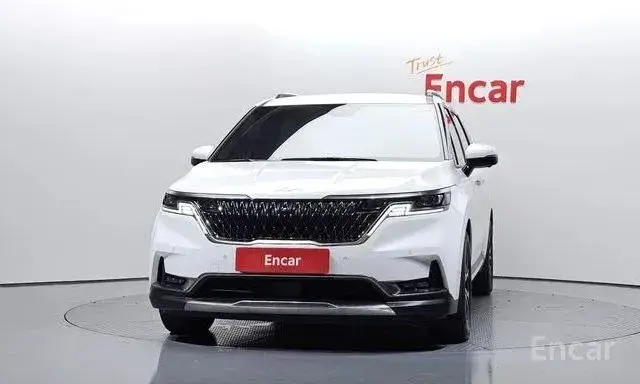 KIA CARNIVAL SIGNATURE 2023