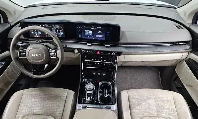 KIA CARNIVAL SIGNATURE 2023