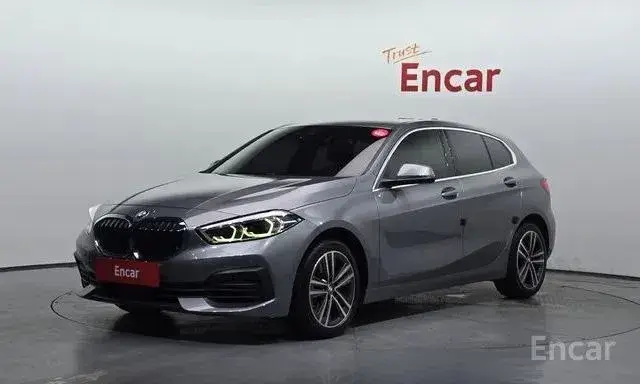 BMW 120I 2022